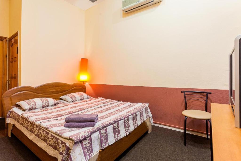 Guest House On Saksahanskoho Street Киев Экстерьер фото